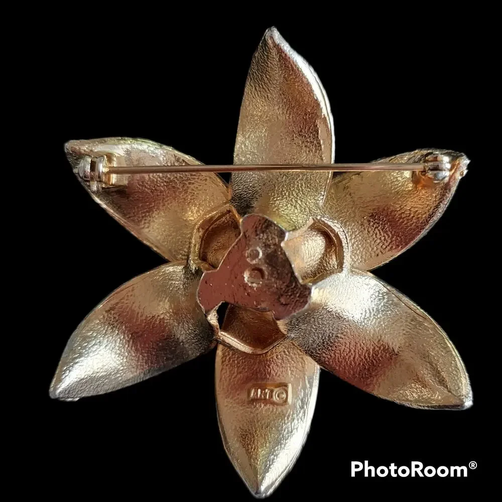ART Arthur Pepper Gold Tone Faux Pearl Vintage Flower Brooch Pin 1950s MCM